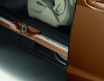 Proteções das embaladeiras traseiro, com logótipo B-MAX